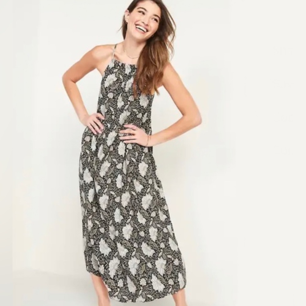 Old Navy Black and White Floral Maxi  Dress